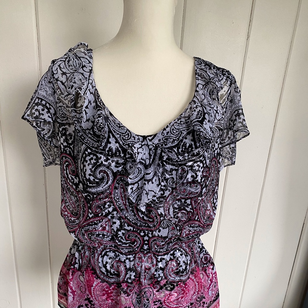 WHBM XS Top. 🌹SALE🌹